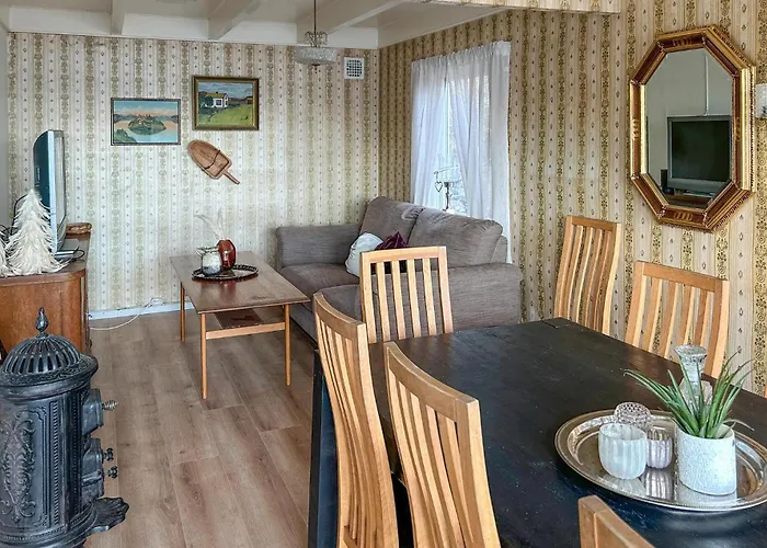 Cozy In Nerlandsoya Grunnkrets Semesterbostad *