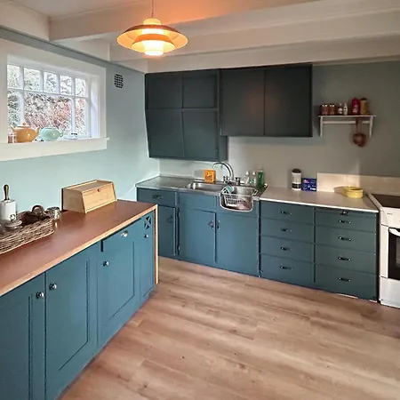 Cozy In Nerlandsoya Grunnkrets بيت للعطل